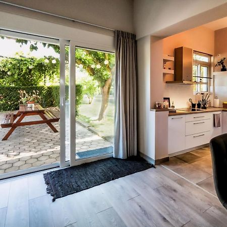 Emmy's Guesthouse Sparta Eksteriør billede
